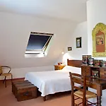 מלון Logis L'auberge De L'etable 2*