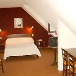 Logis L'auberge De L'etable 2*