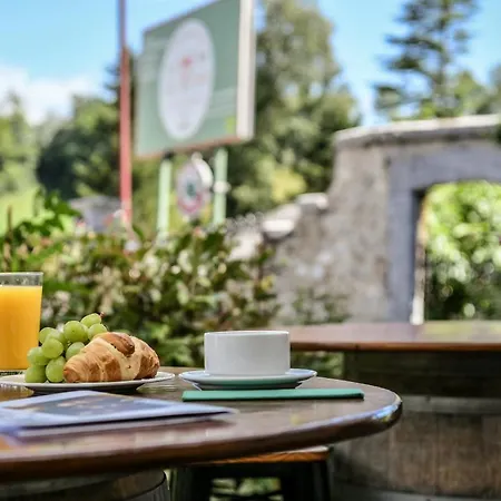 Logis L'auberge De L'etable 2*