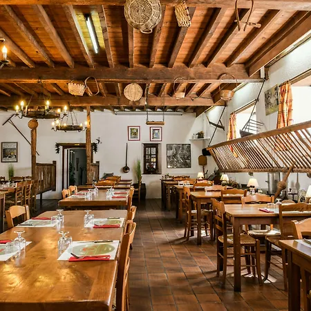 Logis L'auberge De L'etable מלון 2*