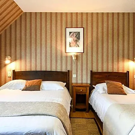 Logis L'auberge De L'etable 2* Montory
