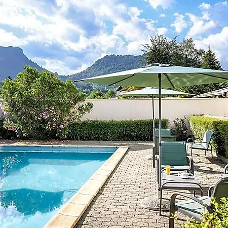 Logis L'auberge De L'etable Montory